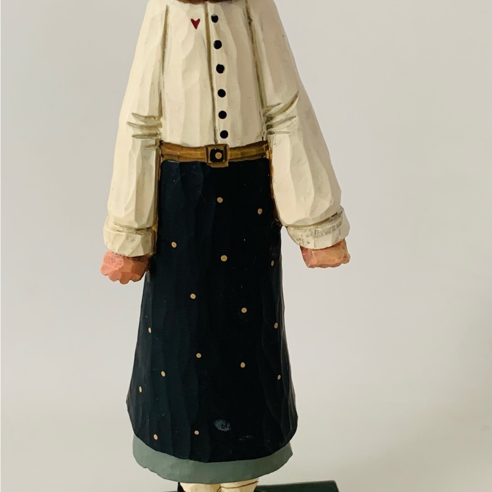 williraye studio “Patty The Pet” figurine